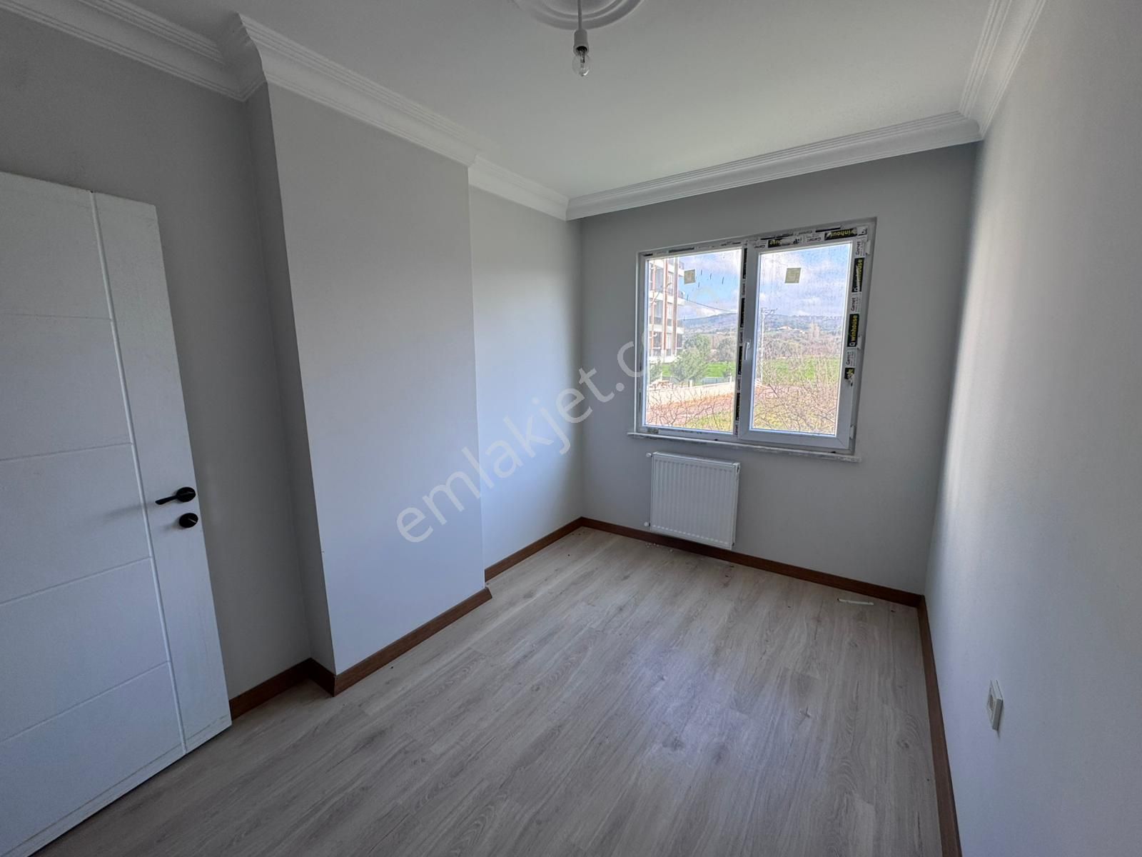 Çanakkale Çardak'ta Ebeveyn Banyolu 3+1 Kiralık Daire - Görsel 16