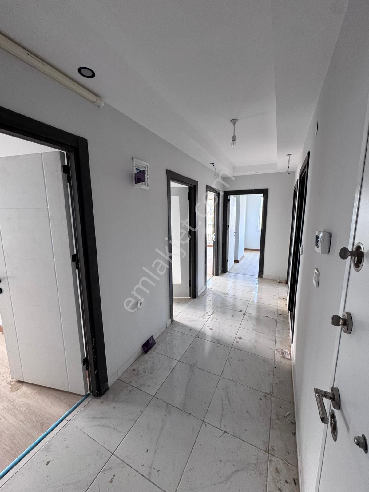 Çanakkale Çardak'ta Ebeveyn Banyolu 3+1 Kiralık Daire - Görsel 12