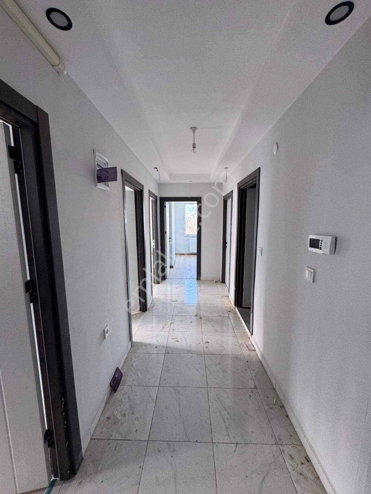 Çanakkale Çardak'ta Ebeveyn Banyolu 3+1 Kiralık Daire - Görsel 11