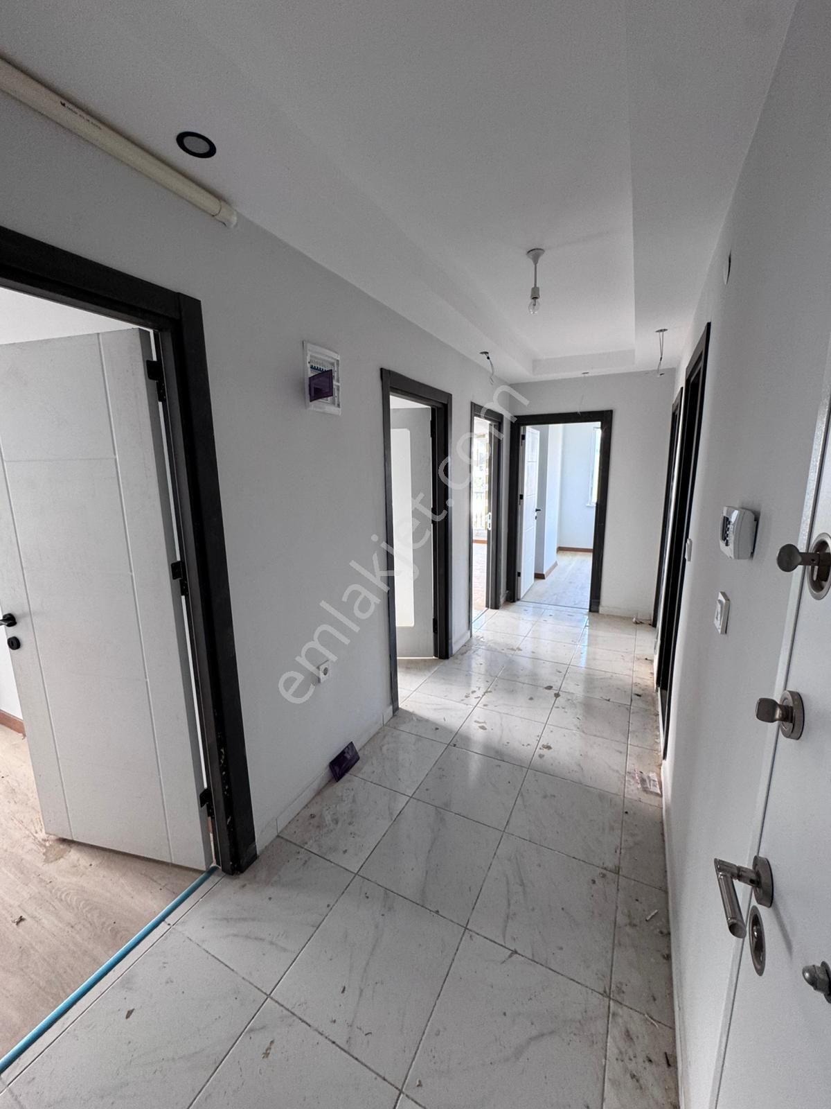 Çanakkale Çardak'ta Ebeveyn Banyolu 3+1 Kiralık Daire - Görsel 22