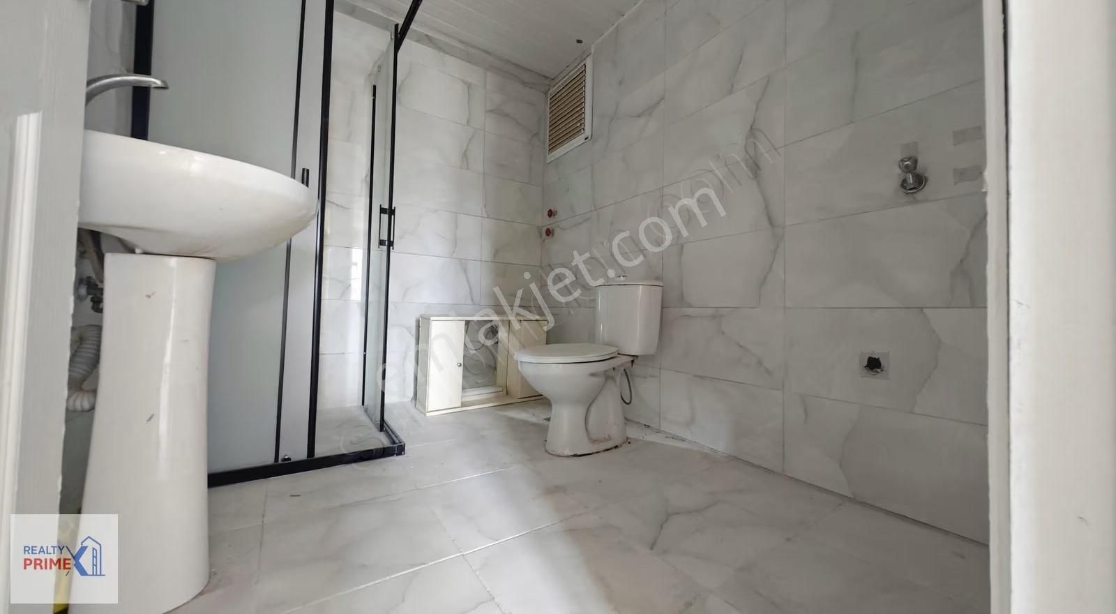 Dutlubahçe Mah.3+1 Asansörlü Kiralık - Görsel 3