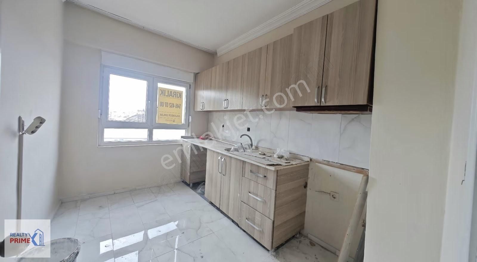 Dutlubahçe Mah.3+1 Asansörlü Kiralık - Görsel 14