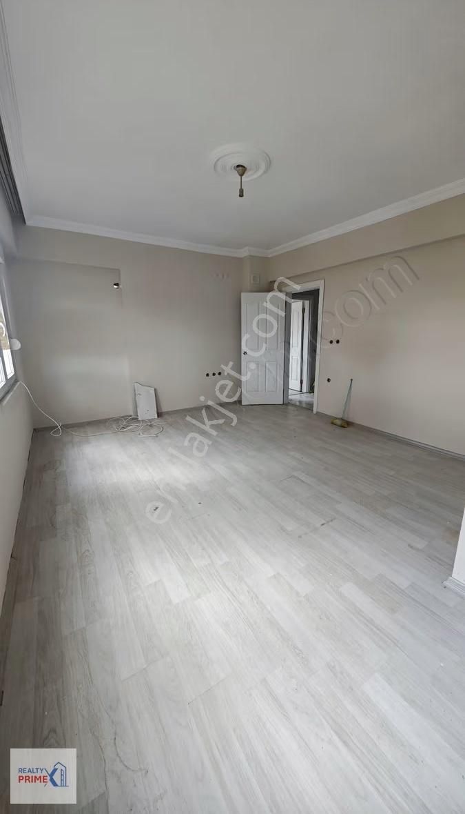 Dutlubahçe Mah.3+1 Asansörlü Kiralık - Görsel 5