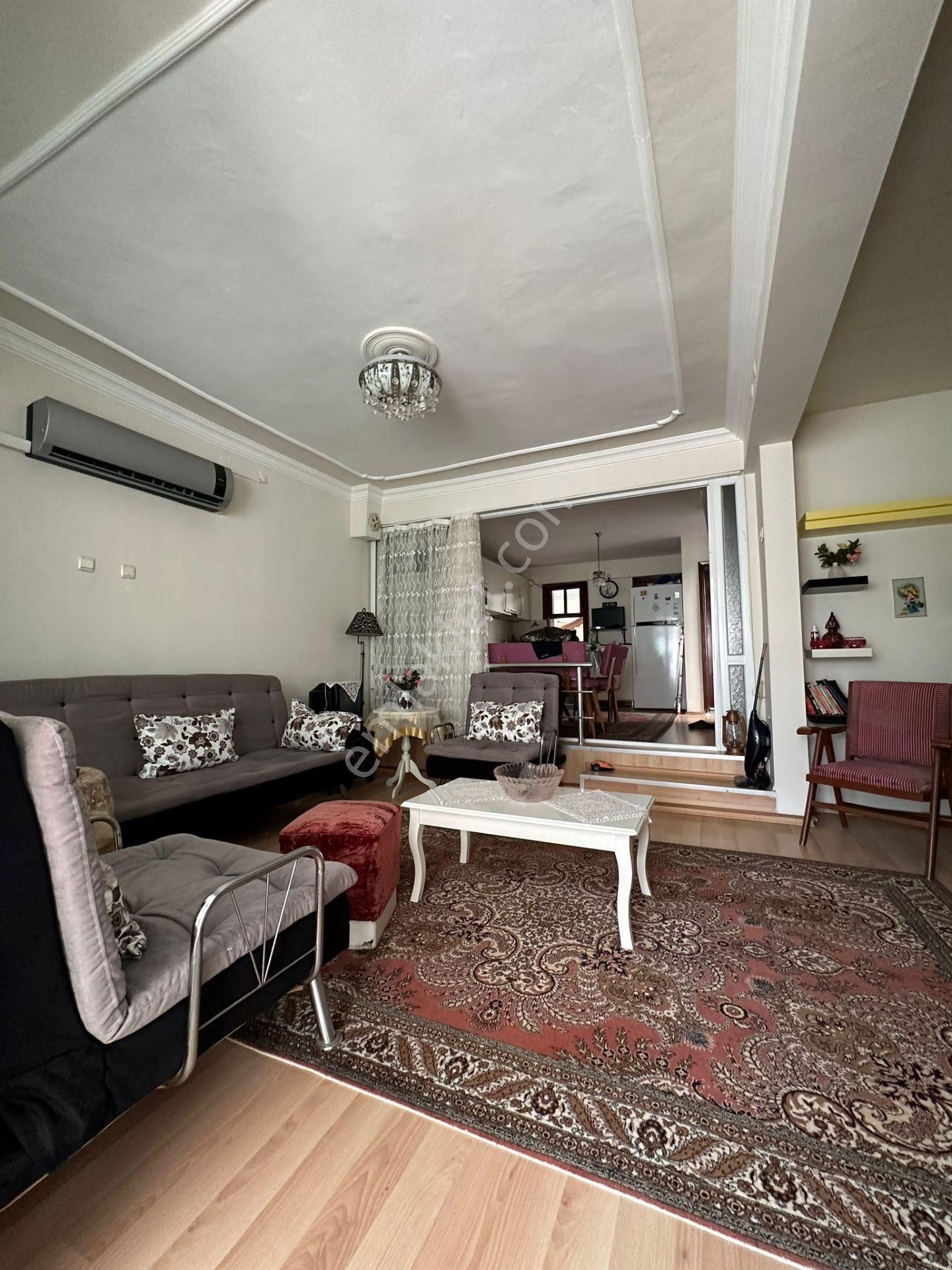 Fırsat Yeşilkent’te Sahile 100m | Özel Otoparklı & Eşyalı Bitişik Nizam Villa - Görsel 8