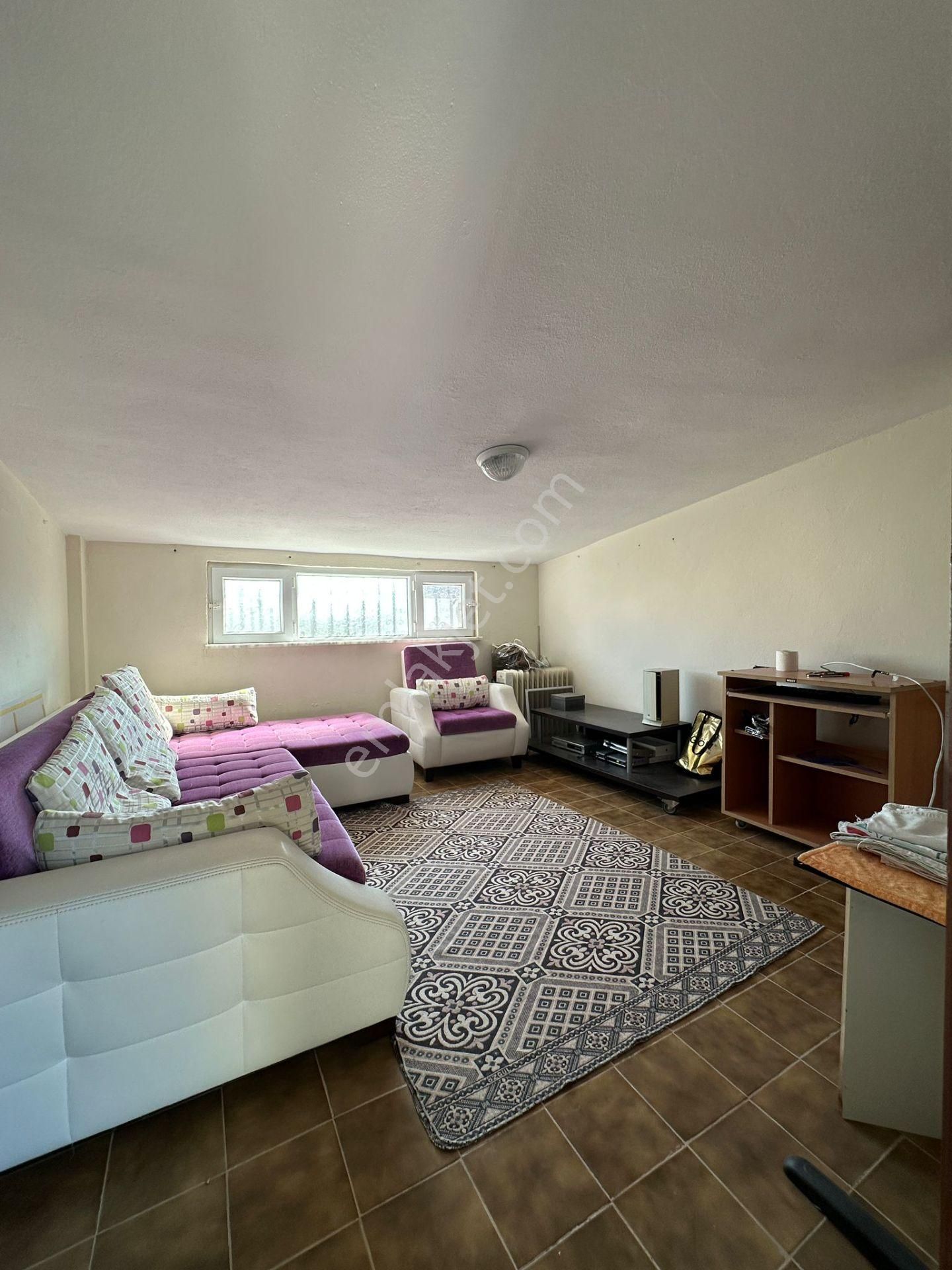 Fırsat Yeşilkent’te Sahile 100m | Özel Otoparklı & Eşyalı Bitişik Nizam Villa - Görsel 15