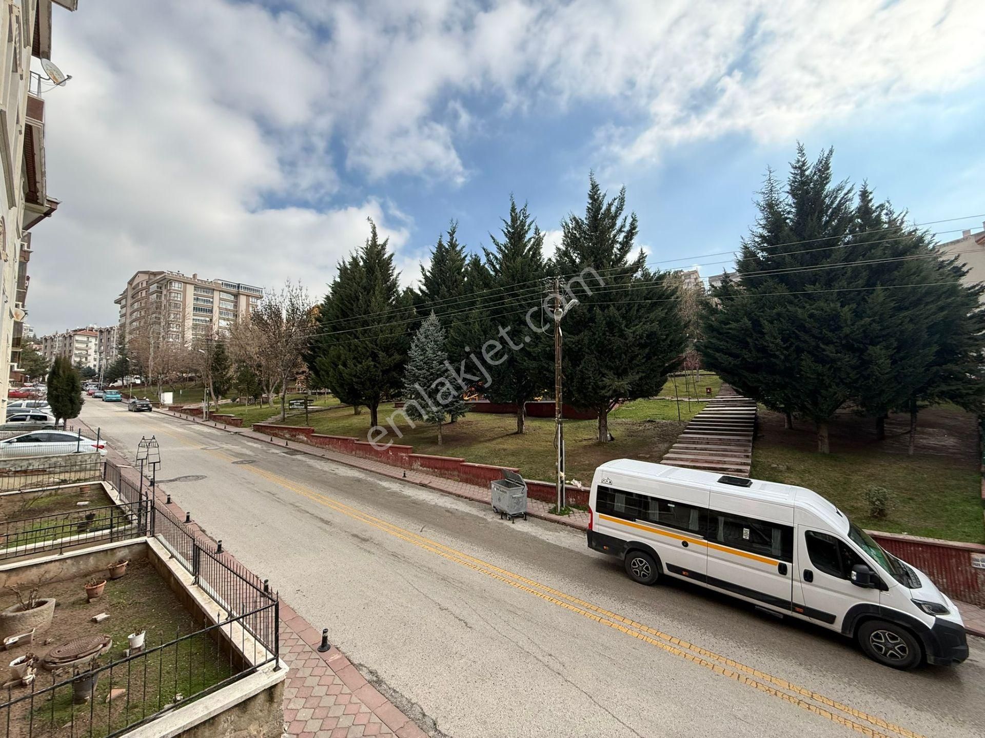 Rıza Acar'dan Keçiören Bağlarbaşı Mahallesi 3+1 Ara Kat Satılık - Görsel 32