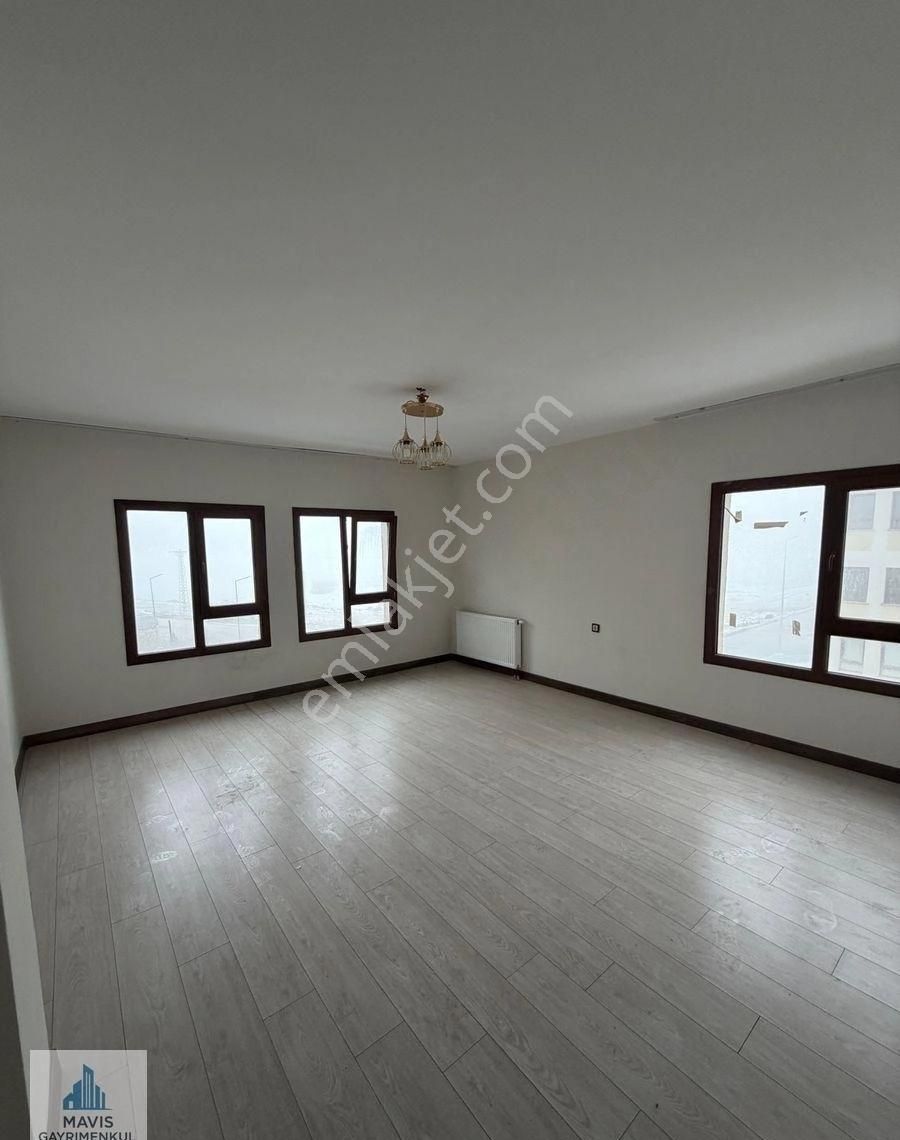 Kuzeyşehir 10.etap 2.bölge’de Satılık 3+1 Daire Maviş Gayrimenkul’den