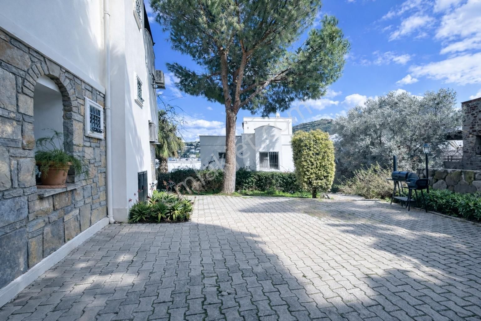 Gündoğan Küçükbükte Denize Yürüme Mesafesinde 3+1 Dubleks - Görsel 10