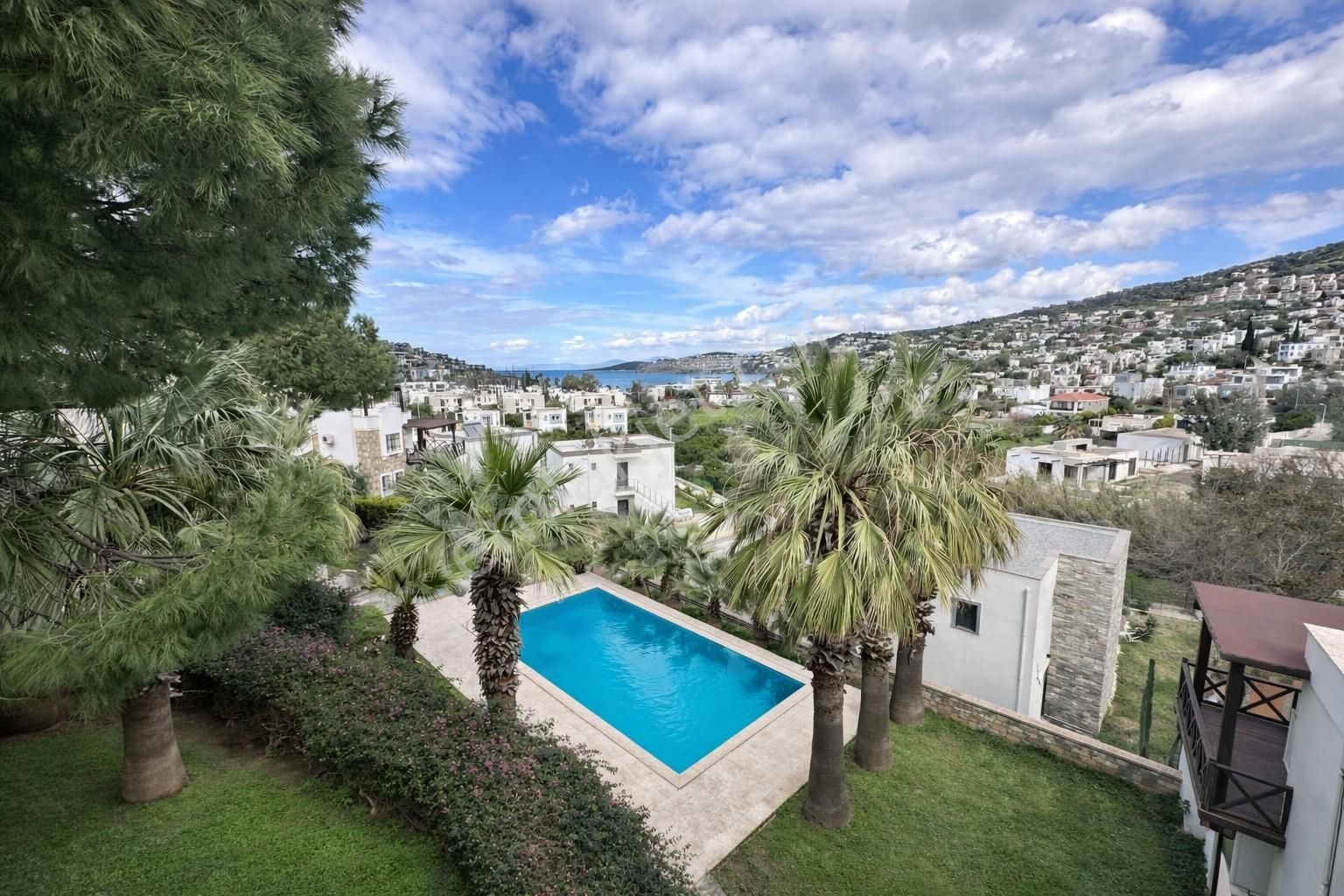 Gündoğan Küçükbükte Denize Yürüme Mesafesinde 3+1 Dubleks - Görsel 32