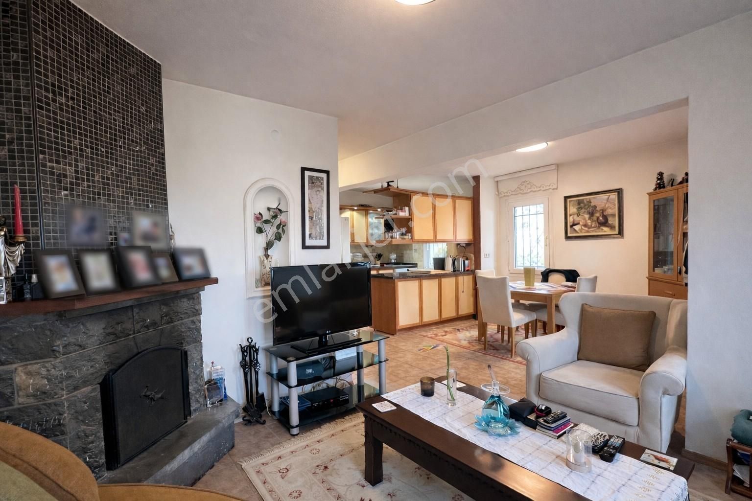 Gündoğan Küçükbükte Denize Yürüme Mesafesinde 3+1 Dubleks - Görsel 11