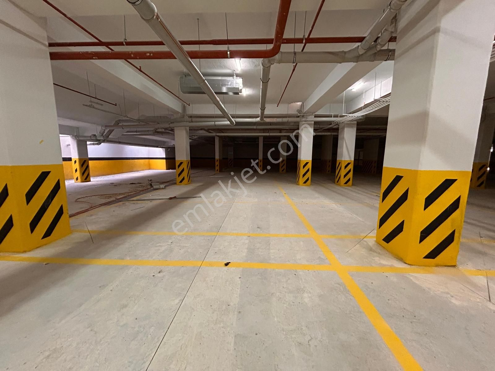 Yaşamkent Bordo Yaşam Sitesi | Kiralık 1+1 | 8. Kat - Görsel 7