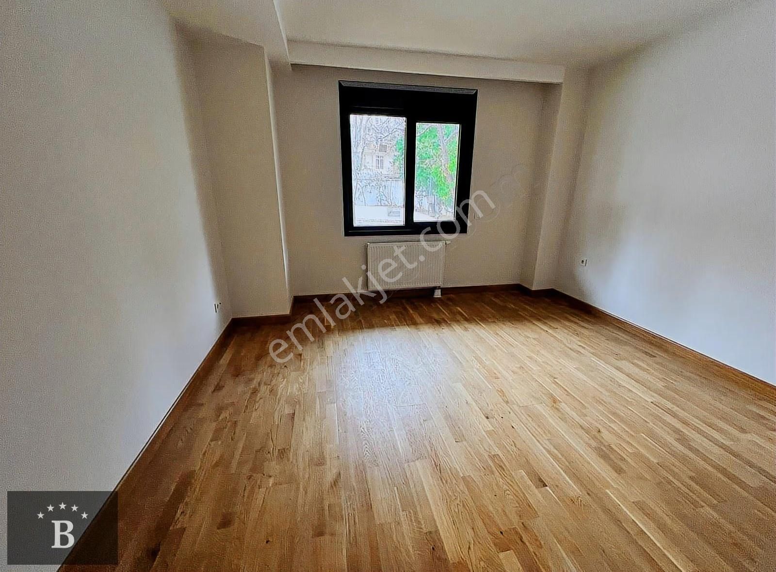 Başarı'dan Caddebostan Sahilde Denize 2. Binada 120 M2 3+1 Sıfır - Görsel 34