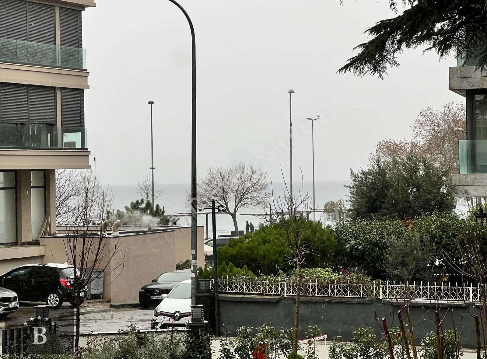 Başarı'dan Caddebostan Sahilde Denize 2. Binada 120 M2 3+1 Sıfır - Görsel 32