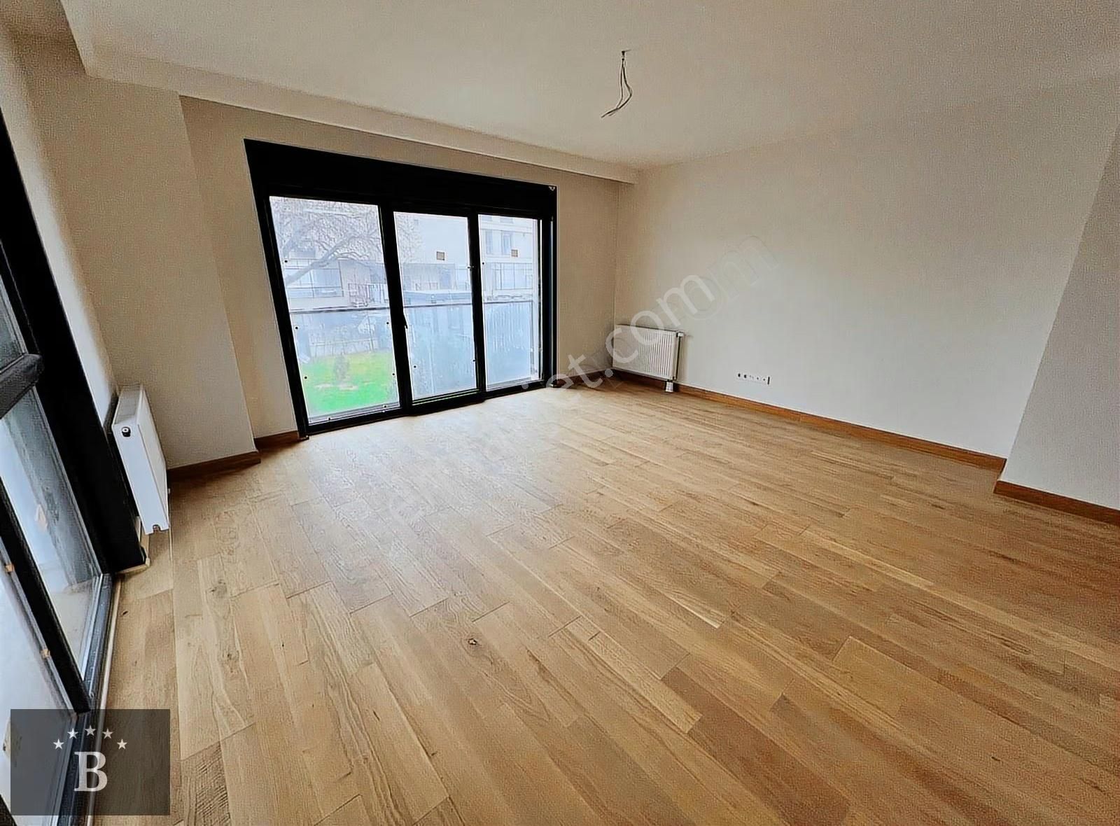 Başarı'dan Caddebostan Sahilde Denize 2. Binada 120 M2 3+1 Sıfır - Görsel 13