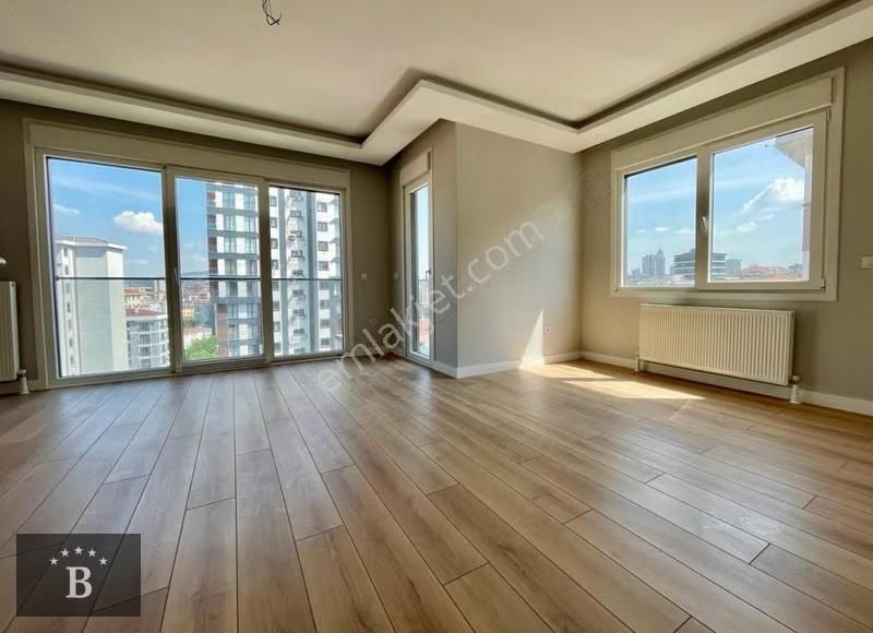 Başarı'dan Minibüs'e Çok Yakın,sıfır Binada Balkonlu Lüx Ferah