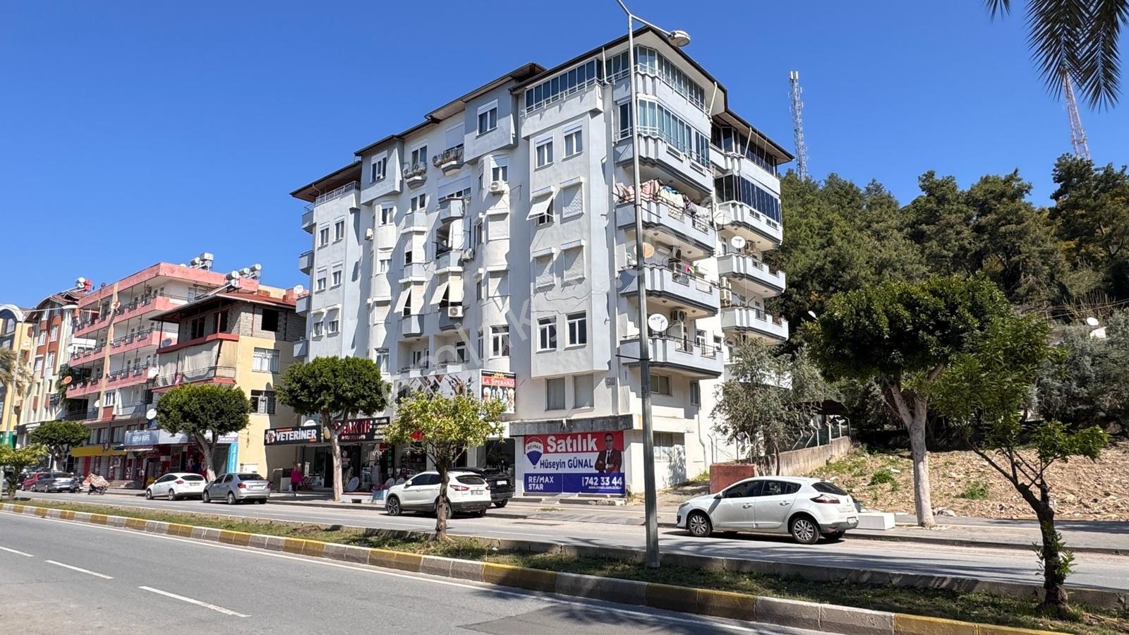Antalya Caddesı Üzerınde Satılık Dükkan - Görsel 3