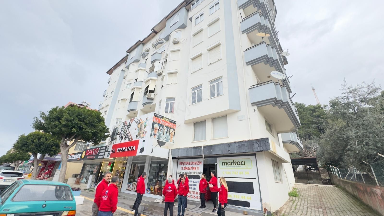 Antalya Caddesı Üzerınde Satılık Dükkan - Görsel 22
