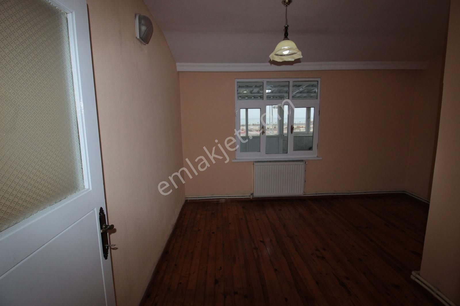 Kaçmaz Emlaklak'tantrabzon Ortahisar Hızırbey Mah Kiralık Daire - Görsel 8