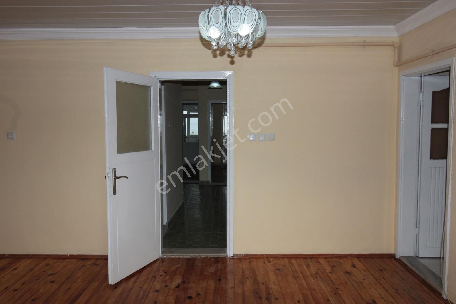 Kaçmaz Emlaklak'tantrabzon Ortahisar Hızırbey Mah Kiralık Daire - Görsel 9