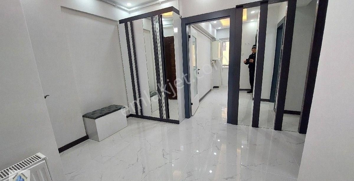 Acil Etimesğut Süvaride Yol Cephe Ultra Lüks 2+1 - Görsel 21