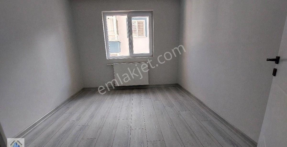 Acil Elvan Mahallesinde 1544 Cadde Üzeri Ful+ful Yapılı 1.kat 3+1 Daire - Görsel 2