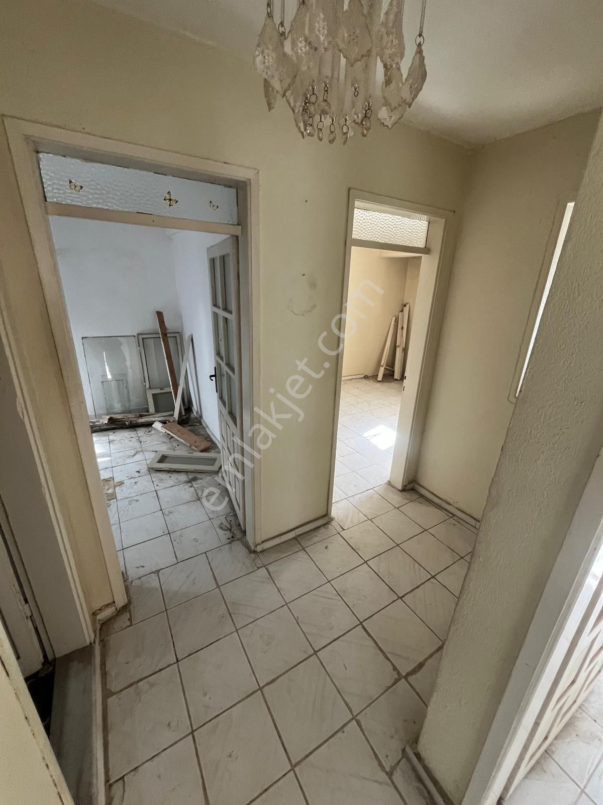 Bergama Gaziosmanpaşa Mah. Semiye Sitesinde Satılık 3+1 Daire - Görsel 35