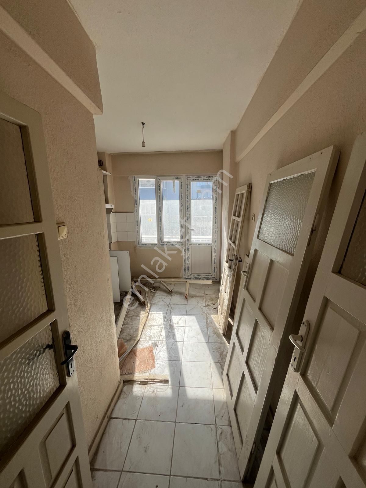 Bergama Gaziosmanpaşa Mah. Semiye Sitesinde Satılık 3+1 Daire - Görsel 29