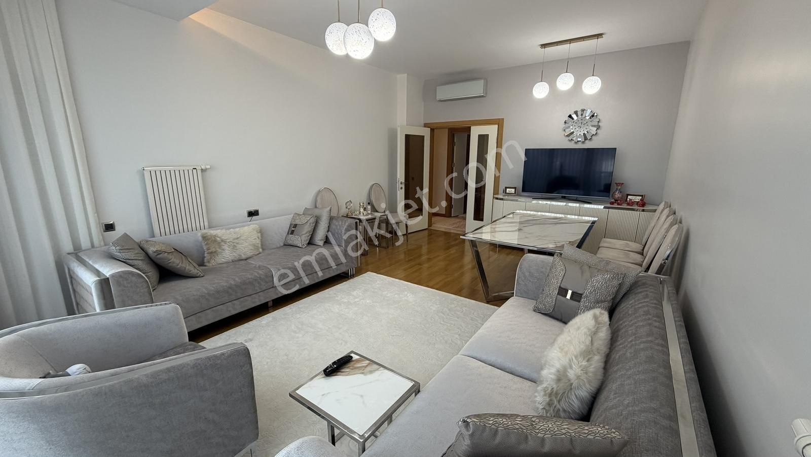 Çiğdem Emlak'tan The İstanbul Evlerinde Satılık 2+1 Daire - Görsel 8