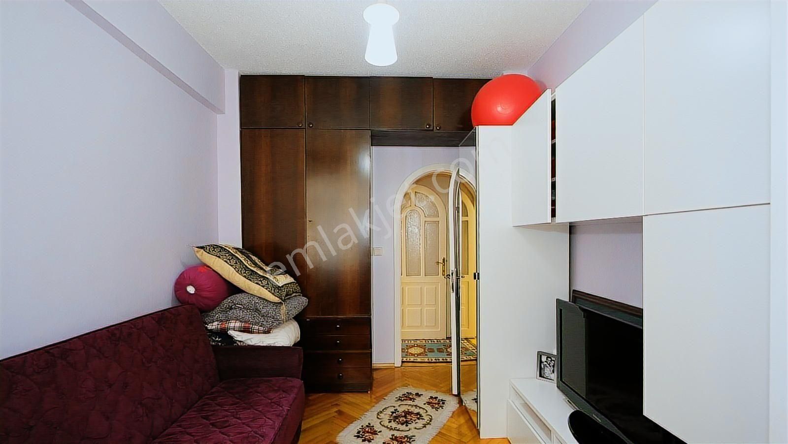 Ayrancı Gerede Sokakta Satılık Geniş 2+1 Daire - Görsel 15