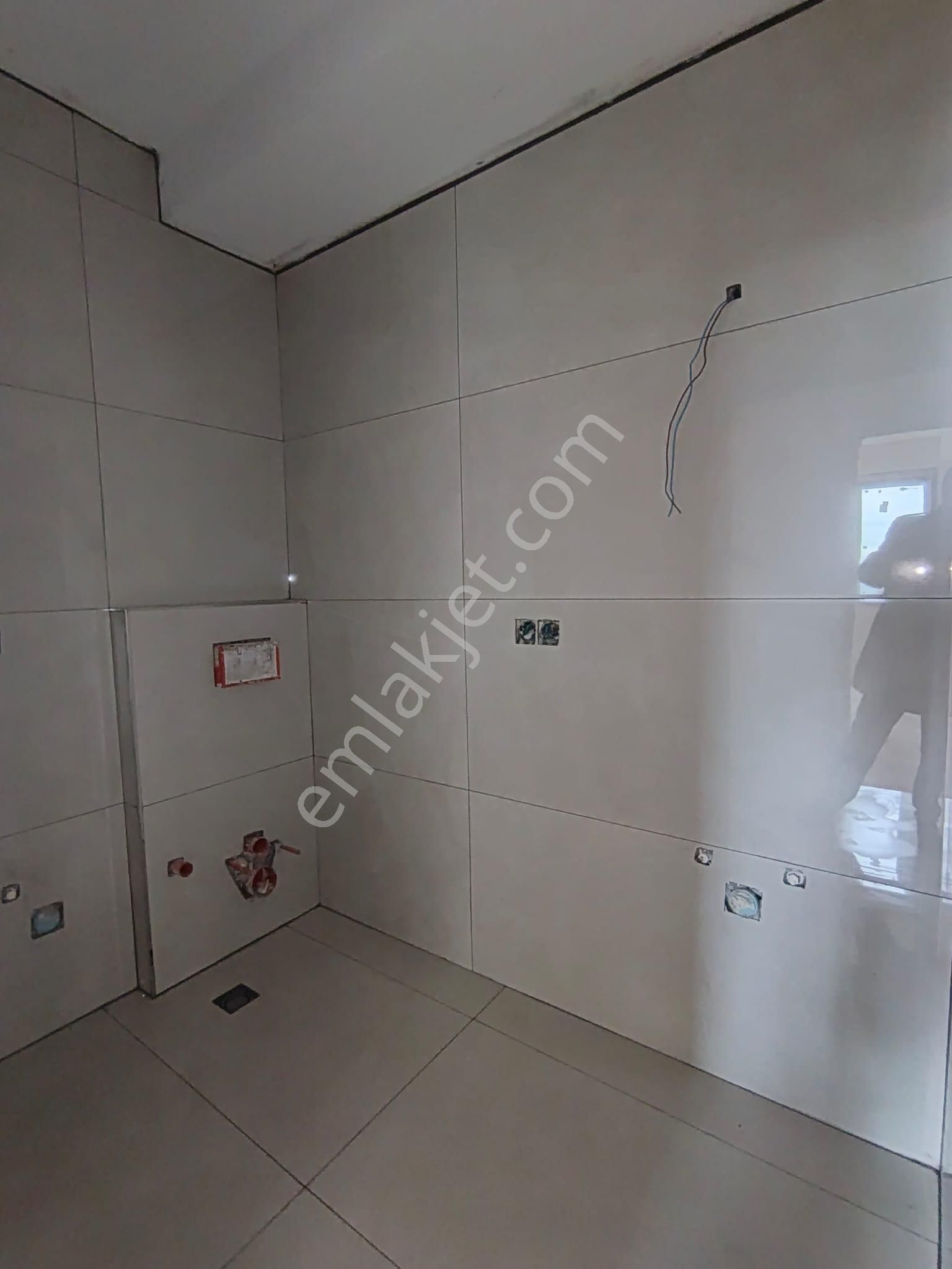 Sultanbeyli Hamidiye'de Ultra Lüks 2+1 Daire, Otoparklı Fırsat! - Görsel 23