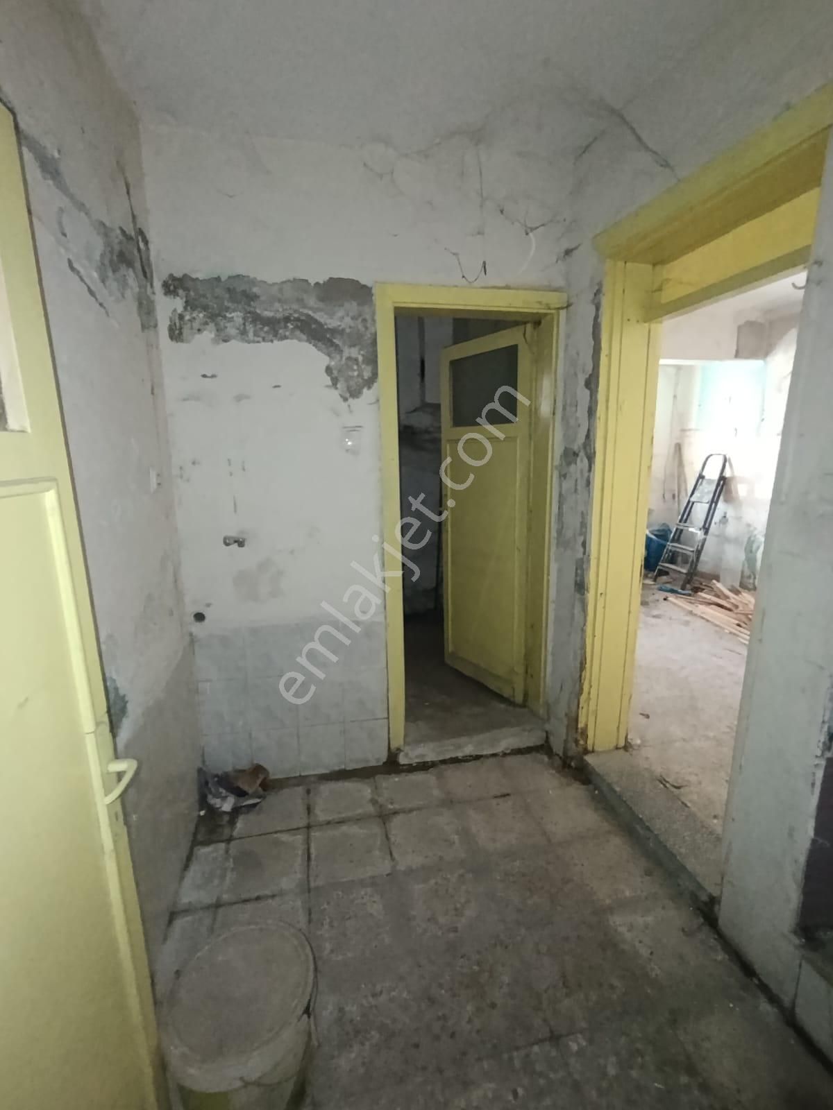 Karşıyaka Dokuzkavaklar Tarafı Satılık Kat Mülkiyetli 2+1 Daire - Görsel 14