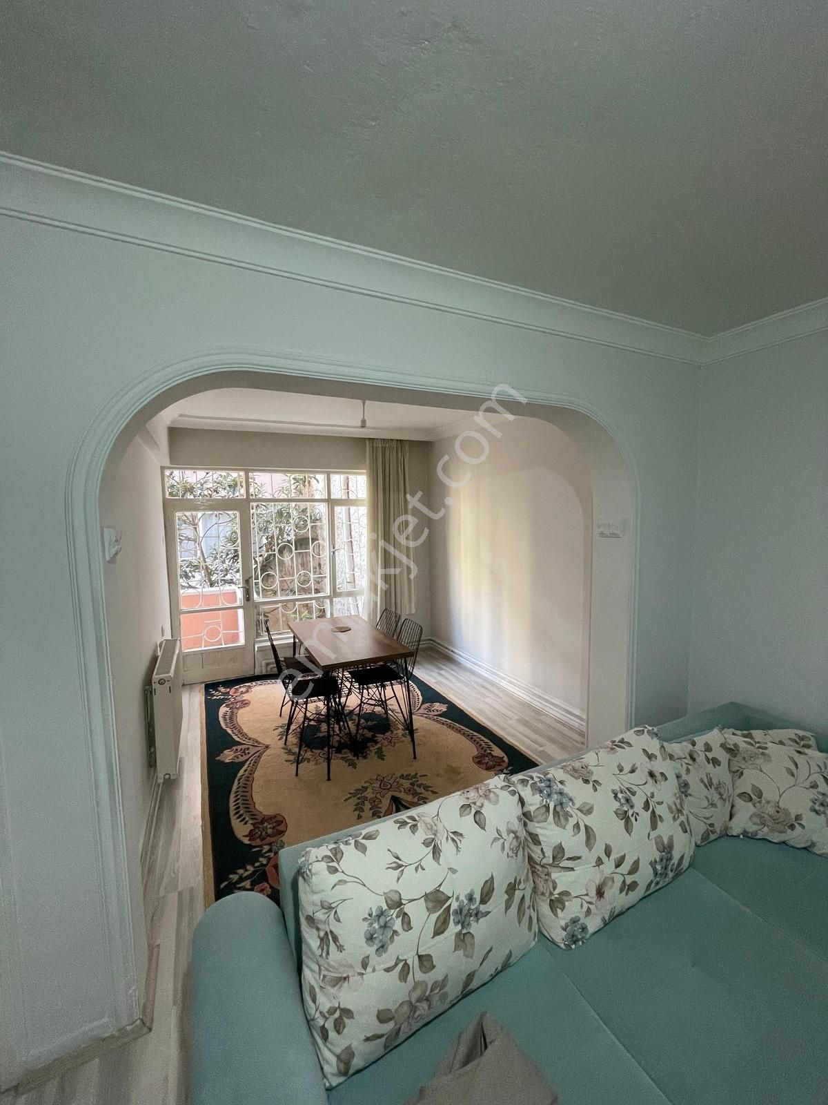 Büyükesat Serhat Caddesinde Tertemiz Kullanışlı Ferah 2+1 Fırsat