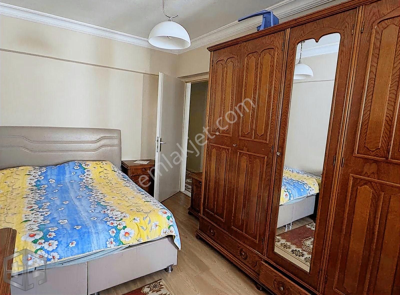 İzmir Selçuk Atatürk Mah Merkezi Konumda Doğalgazlı 3+1 Daire - Görsel 21