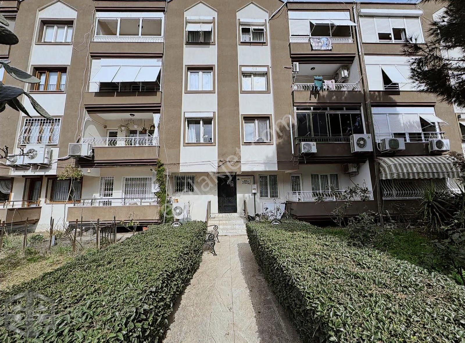 İzmir Selçuk Atatürk Mah Merkezi Konumda Doğalgazlı 3+1 Daire