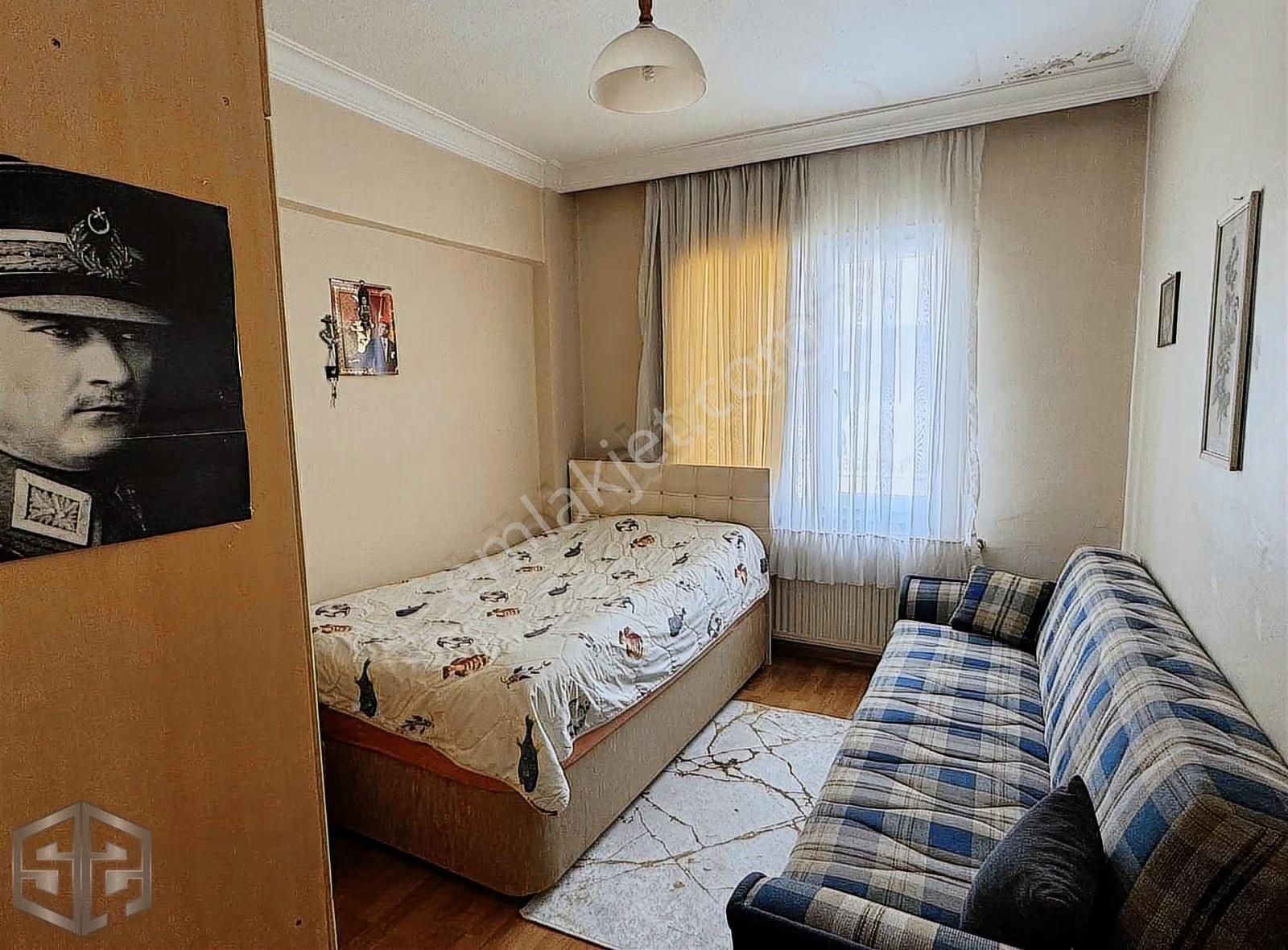 İzmir Selçuk Atatürk Mah Merkezi Konumda Doğalgazlı 3+1 Daire - Görsel 23