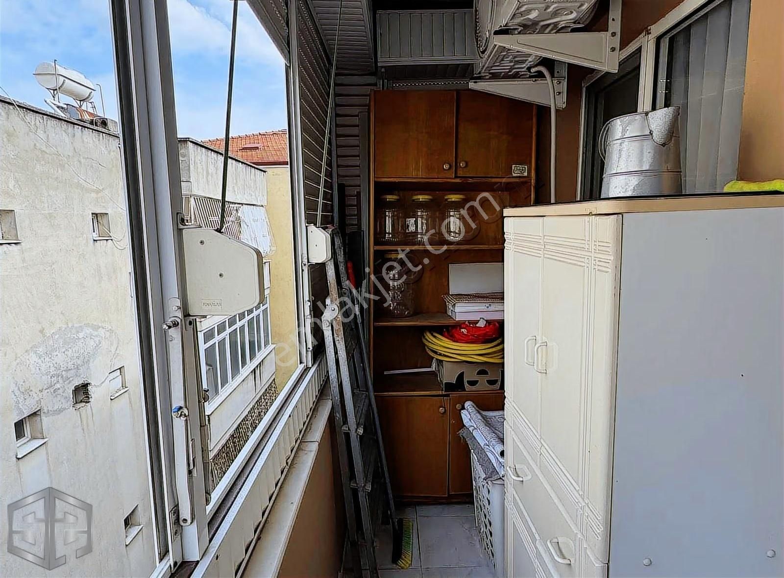 İzmir Selçuk Atatürk Mah Merkezi Konumda Doğalgazlı 3+1 Daire - Görsel 32