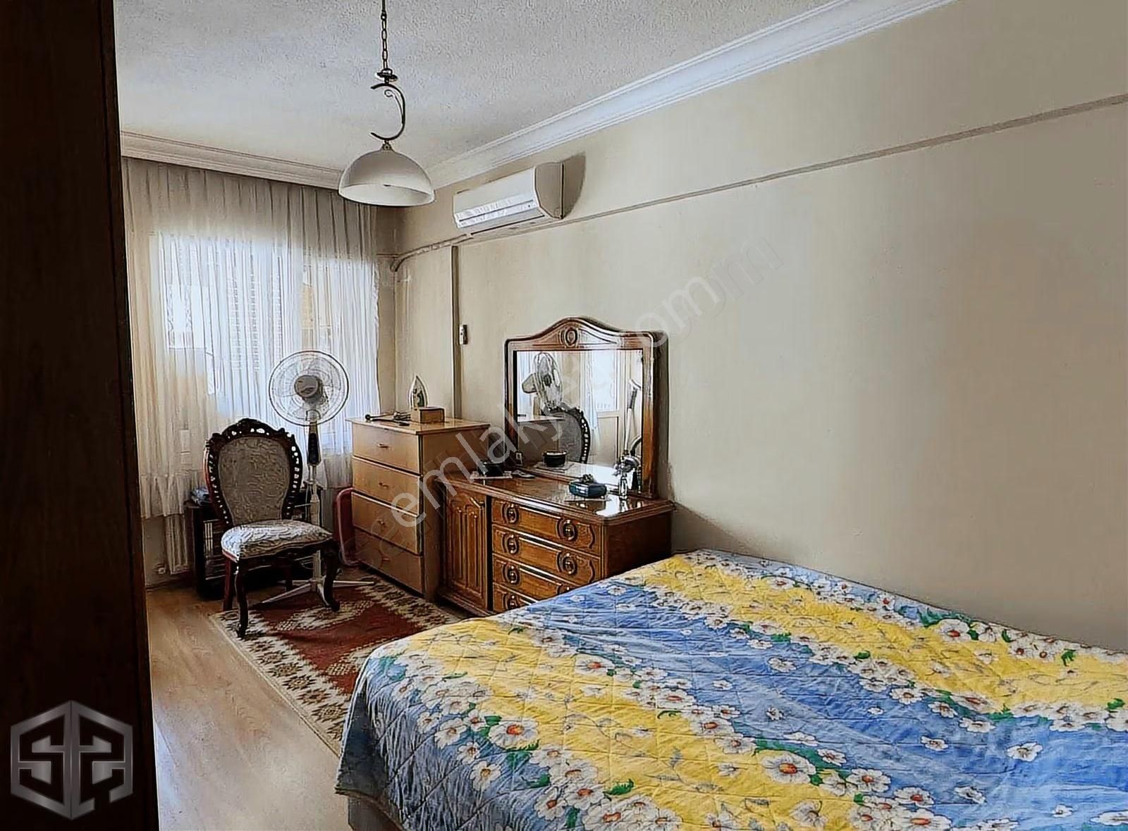 İzmir Selçuk Atatürk Mah Merkezi Konumda Doğalgazlı 3+1 Daire - Görsel 24