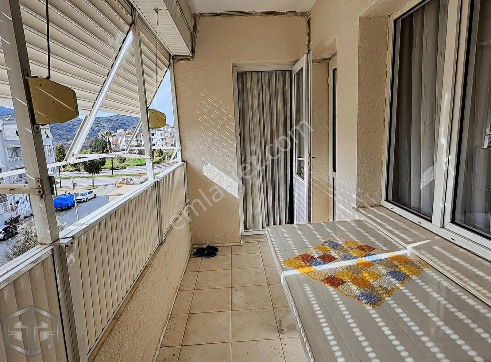 İzmir Selçuk Atatürk Mah Merkezi Konumda Doğalgazlı 3+1 Daire - Görsel 22