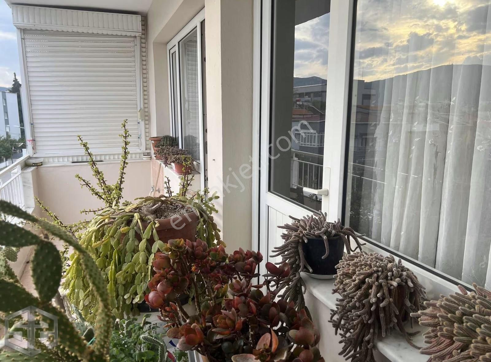 İzmir Selçuk Cumhuriyet Mh 146 M2 Daire - Görsel 12