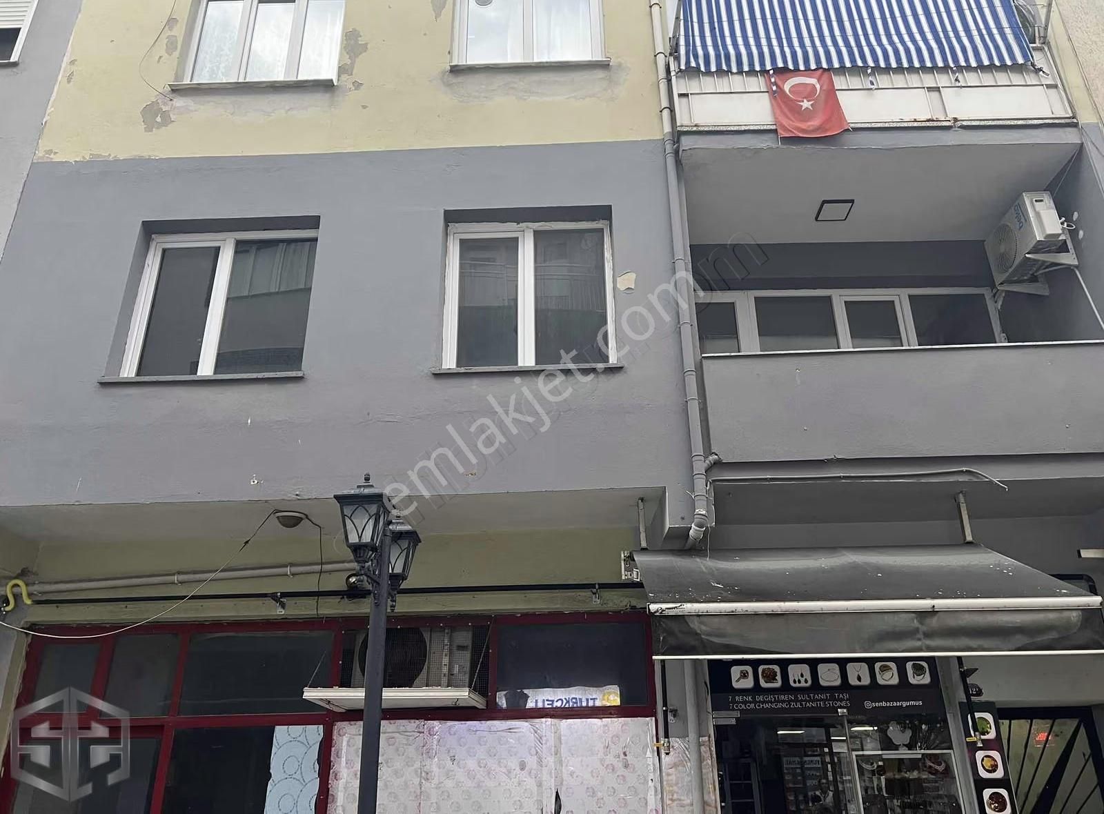 İzmir Selçuk Atatürk Mh 2+1 Daire Çarşı Merkezde - Görsel 4