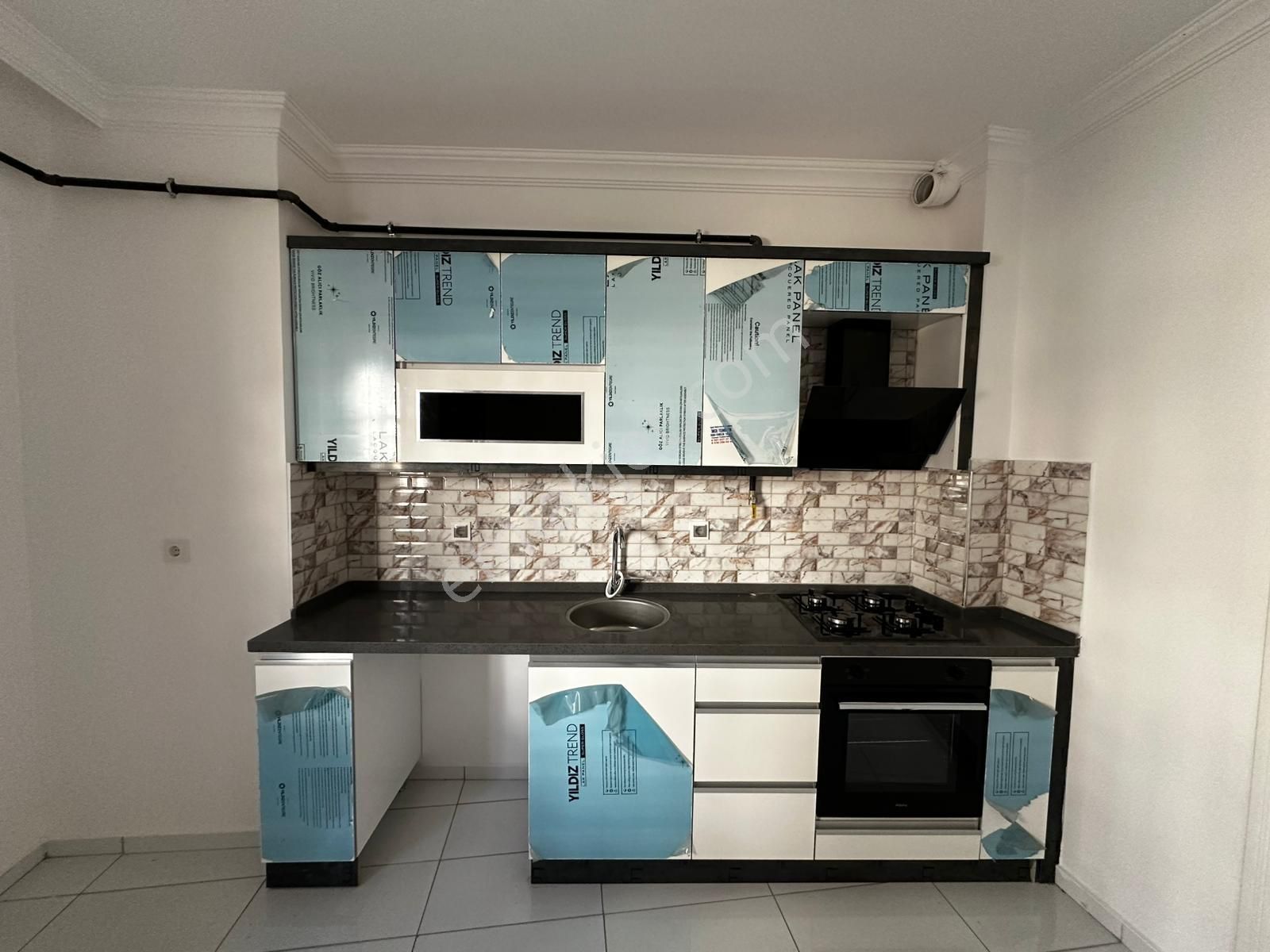 Muğla Menteşe Karamehmet Mah. Yeni Binada 2+1 Kiralık Daire - Görsel 2