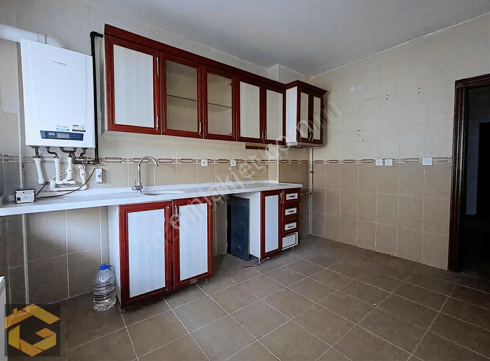 Yayla Mahallesi Ara Kat Bakımlı Kiralık 3+1 Daire - Görsel 6