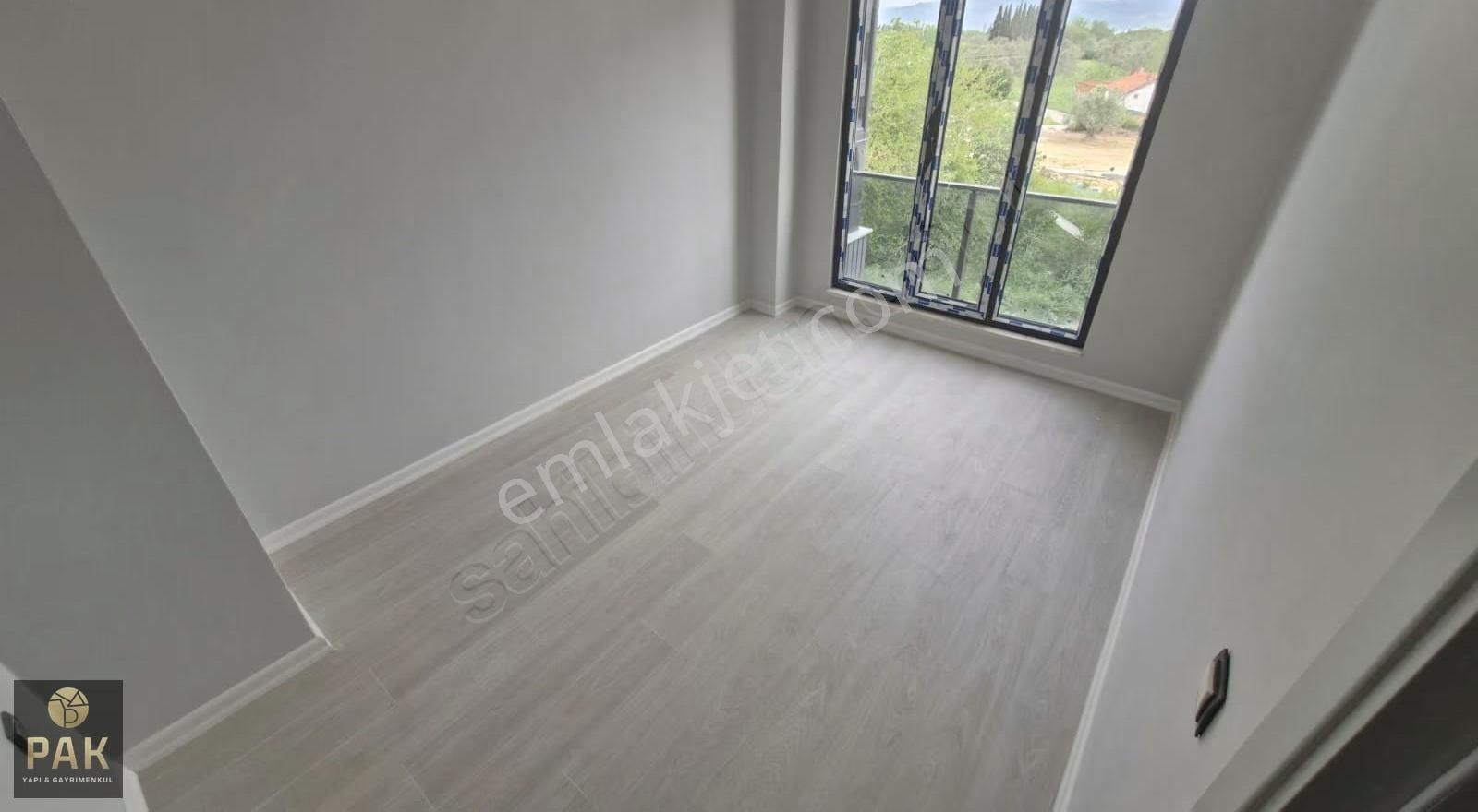 Pak Yapıdan 2+1 Edremit En Nezih Yerinde Satılık Sıfır Daire - Görsel 11
