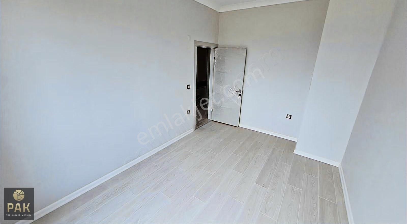 Pak Yapıdan 2+1 Edremit En Nezih Yerinde Satılık Sıfır Daire - Görsel 21