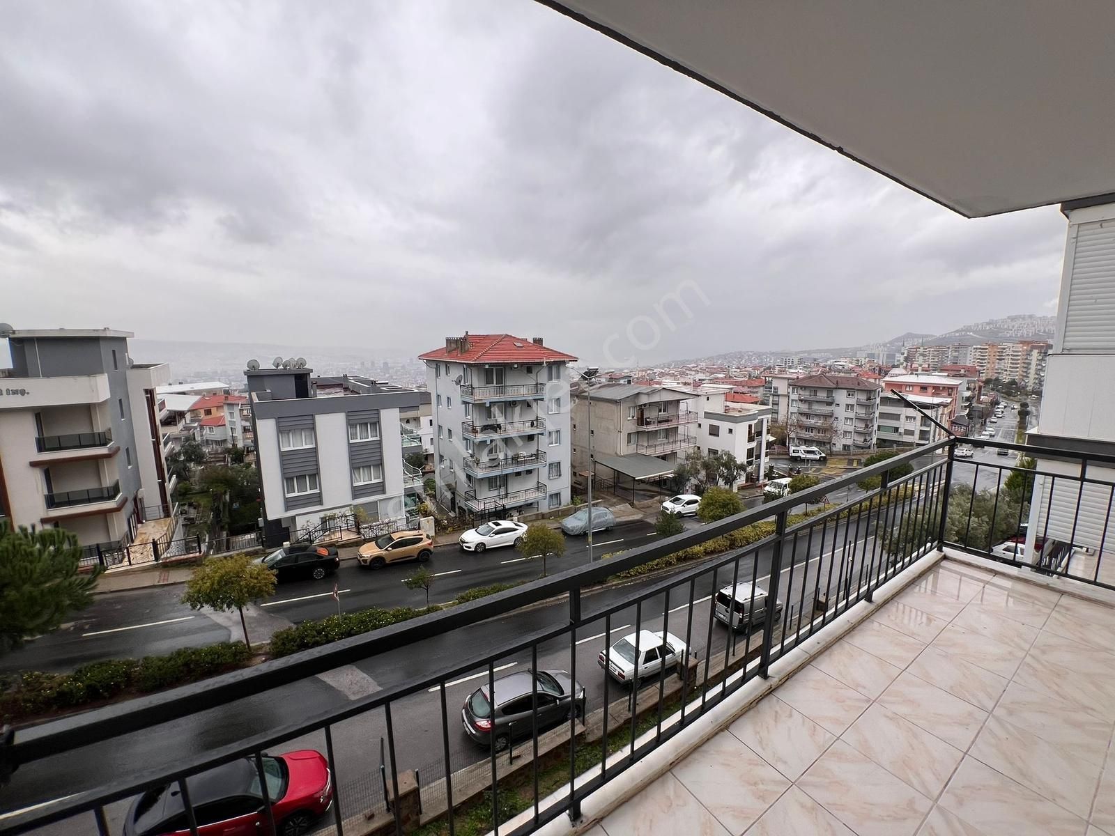 Emek Kent Sitesi'nde *deniz Manzaralı* 3+1 Kiralık Daire - Görsel 1