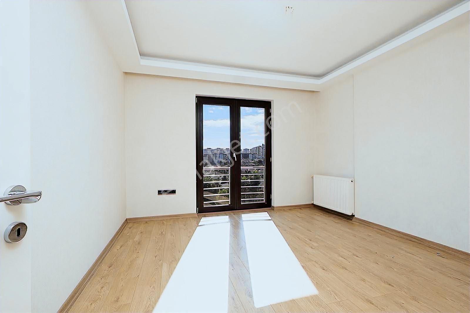 Remax Advantage Balat Ormanına Cephe Özel Tasarım Dubleks Daire - Görsel 5