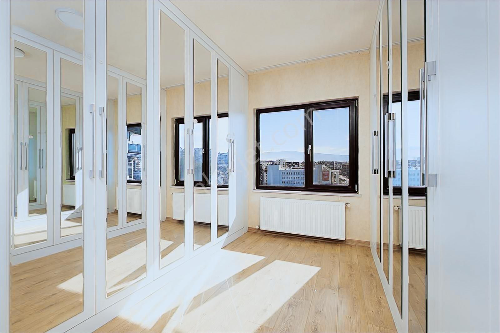 Remax Advantage Balat Ormanına Cephe Özel Tasarım Dubleks Daire - Görsel 25