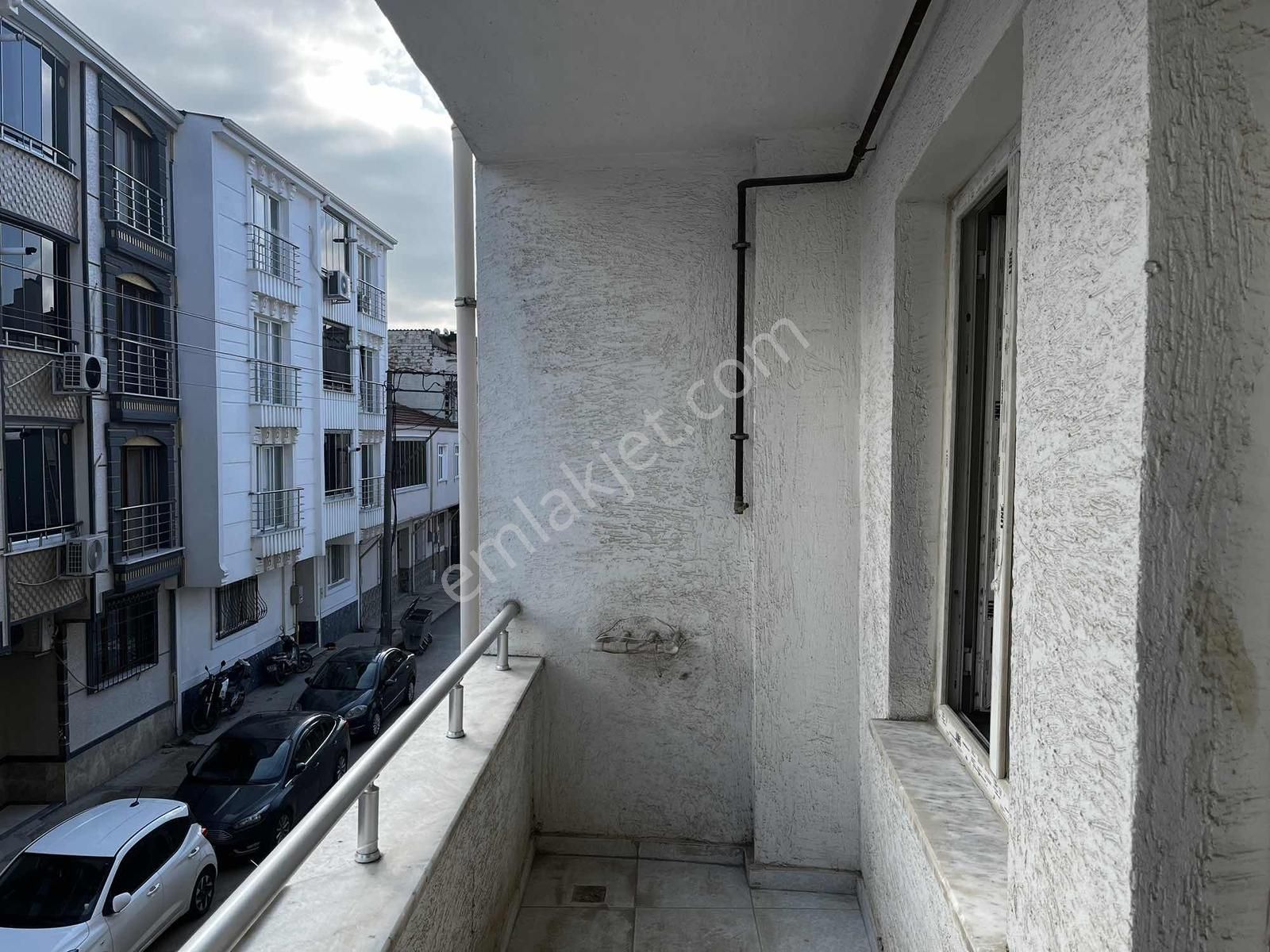 Karacabey Nasrettin'de Otoparklı 3+1 - Görsel 9