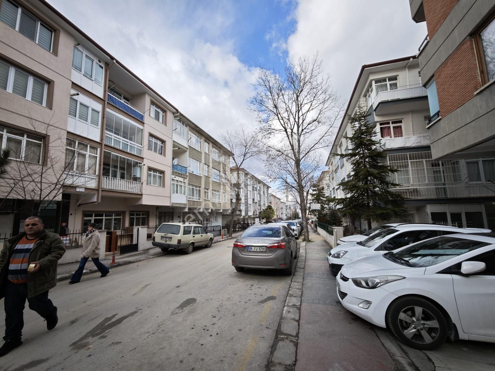 Harbiye Mahallesi Nakış Sokak,ta 3. Katda 3+1 Kombili Kiralık Daire - Görsel 20