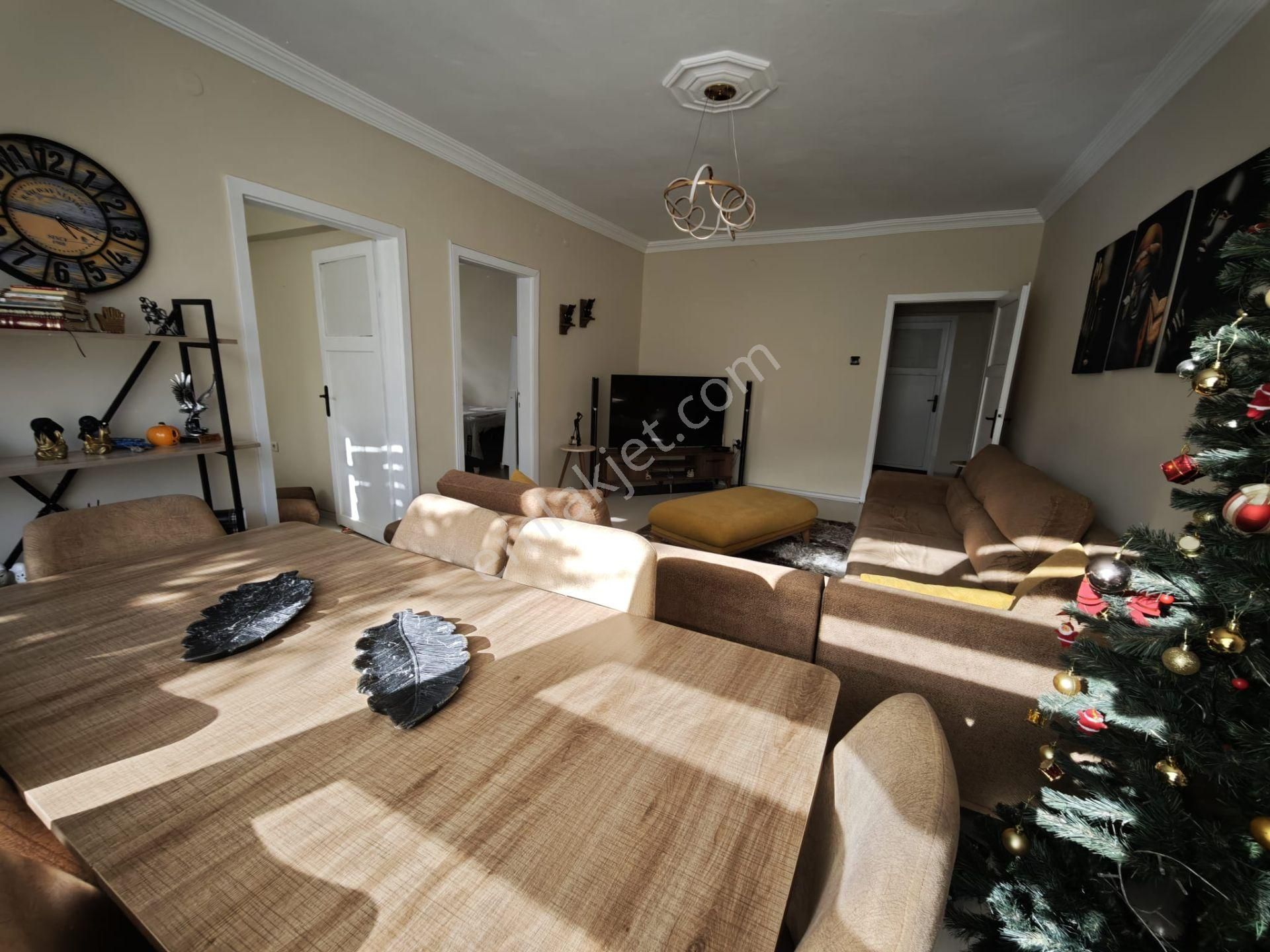 Harbiye Mahallesi Nakış Sokak,ta 3. Katda 3+1 Kombili Kiralık Daire - Görsel 15